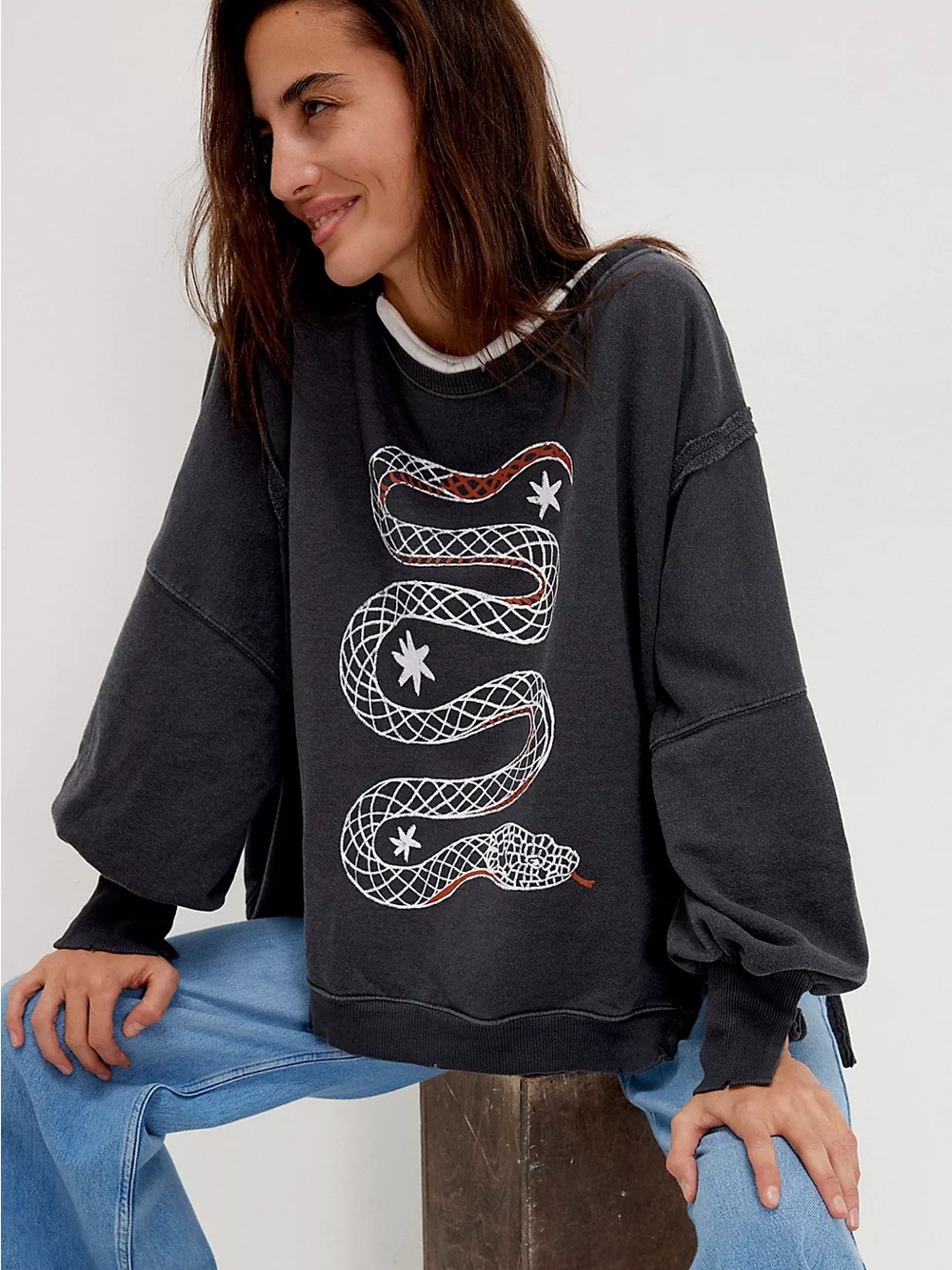 We The Free Graphic Camden Pullover sweater oversized women’s small sweatshirt